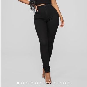 FASHION NOVA CLASSIC HIGH WAIST SKINNY